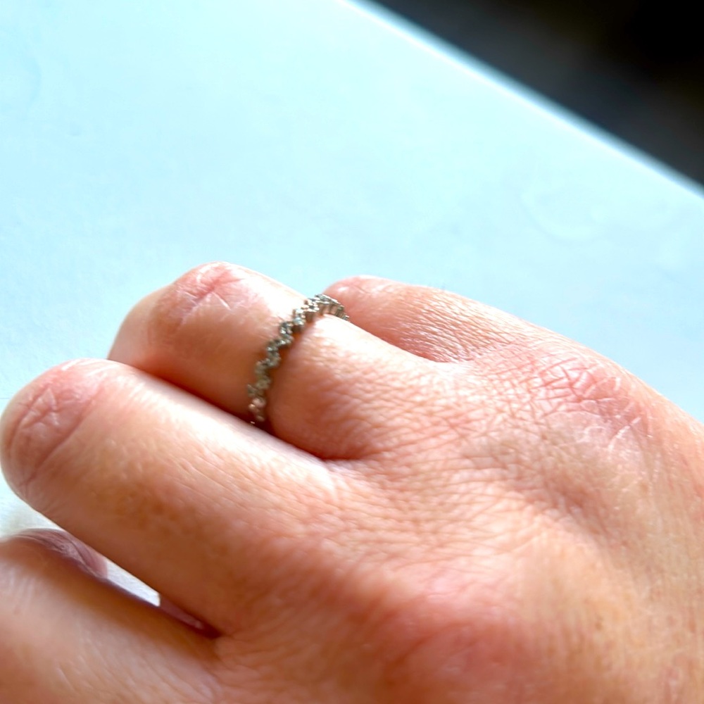 Banana Republic Dainty Zigzag Rhinestone Ring